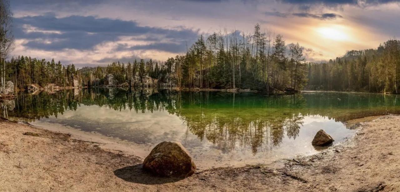 Srub na svahu sjezdovky v Radvanicích Radvanice  Exteriér fotografie